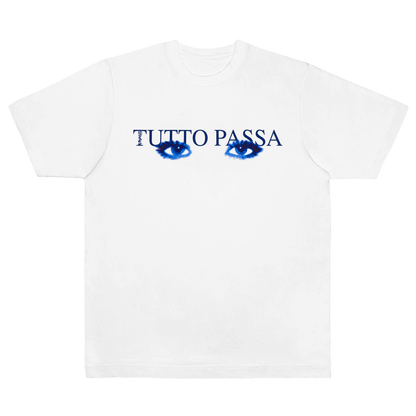 CALMECS T-SHIRT IN COLOR WHITE WITH BLUE TUTTO PASSA FONT AND BLUE EYES FRONT PRINT. FRONT VIEW.